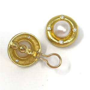 18K Elizabeth Locke Mabe Pearl And Diamond Earrings