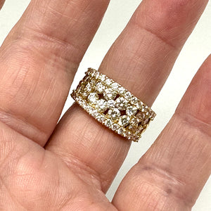 18K Diamond Band