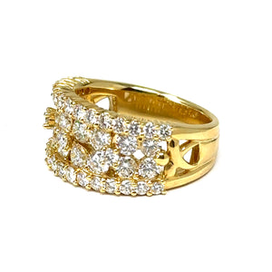 18K Diamond Band