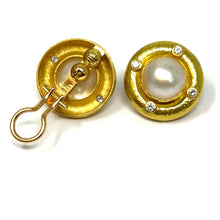 Load image into Gallery viewer, 18k Elizabeth Locke Diamond Mabe Pearl Earrings