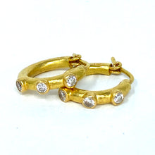 Load image into Gallery viewer, 19K Elizabeth Locke Big Baby Hammered Hoops With Diamonds