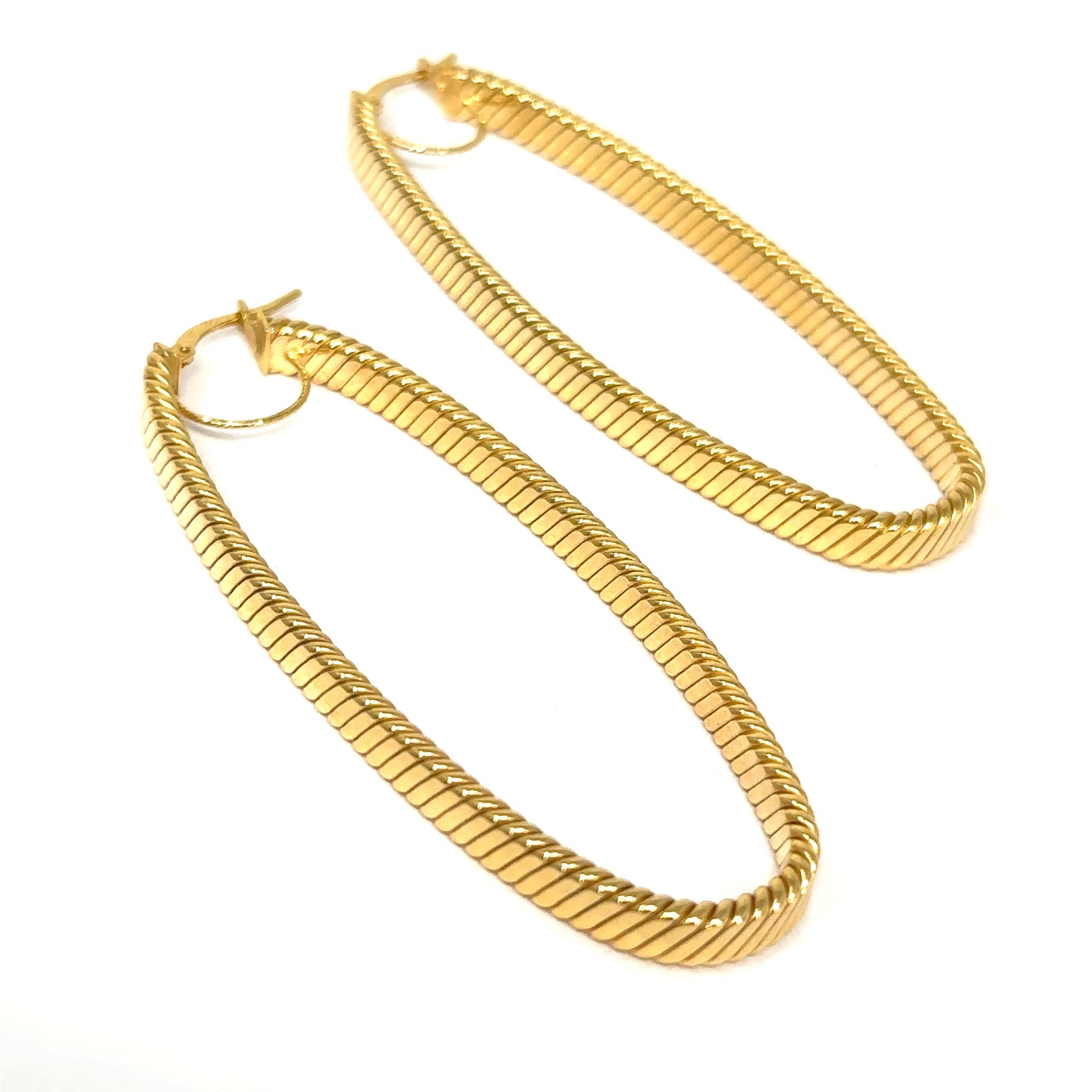 14K Large Oval Textured Italian Hoop Earrings