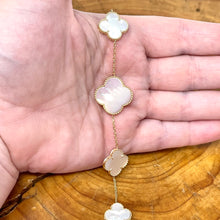 Load image into Gallery viewer, 14K Mother Of Pearl Clover Bracelet