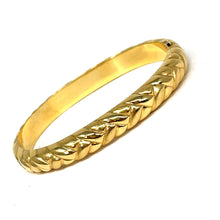 Load image into Gallery viewer, 14K Braid Motif Bangle