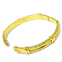 Load image into Gallery viewer, Elizabeth Locke Thin Banded Bangle MSRP $7000