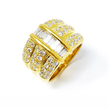 Load image into Gallery viewer, 18K  Wide Three Row Diamond Ring