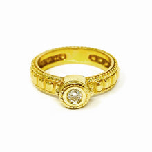 Load image into Gallery viewer, 18K Penny Preville Diamond Ring