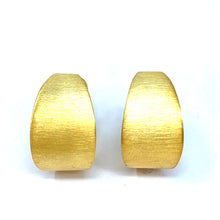 Load image into Gallery viewer, 14K Italian Brush Finish French Clip Earrings