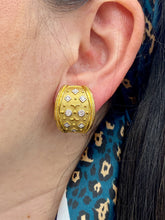 Load image into Gallery viewer, 18K Diamond Beaded Etruscan Earrings