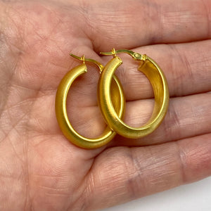 14K Italian Brush Finish Oval Hoop Earrings