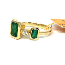 Load image into Gallery viewer, 14K Effy Bezel Set Emerald And Diamond Ring